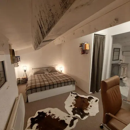 Maison Avec Et Piscine Privée à 3 Min à Pied De La Et Des Commerces Hébergement de vacances La Croix-Valmer